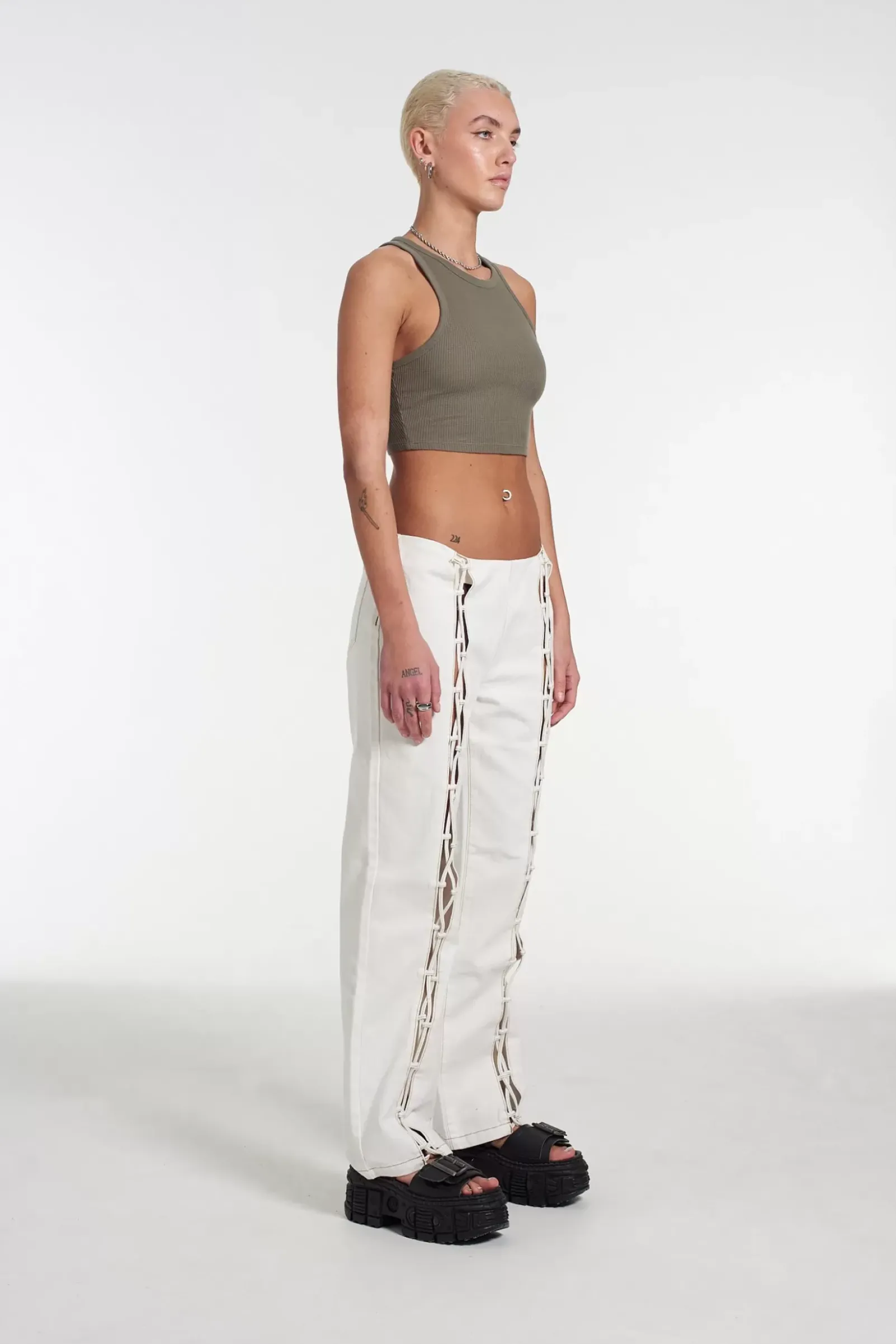 Jeans^The Ragged Priest Milk It Wilderness Lace Front Jean